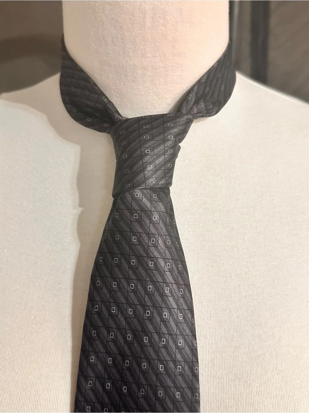 Classic Men's Black Patterned Silk Tie Arrow